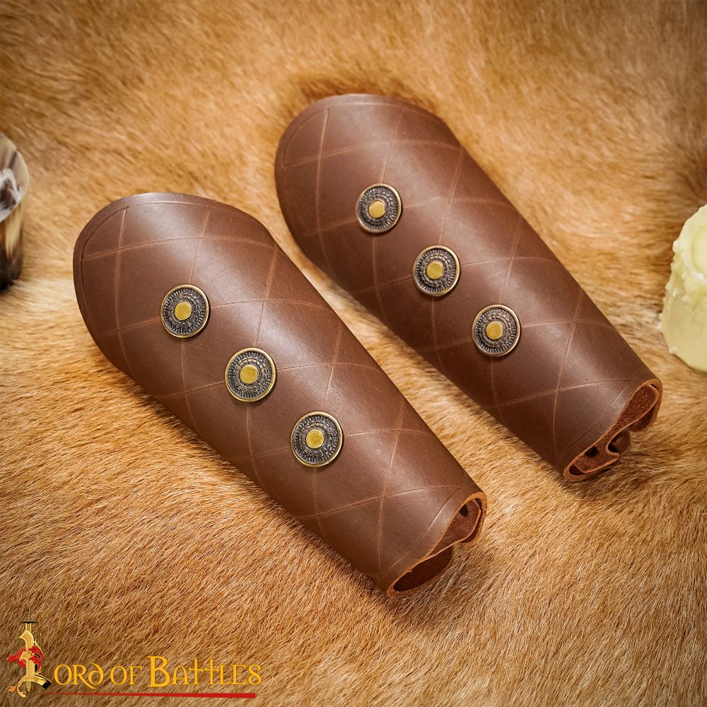 Leather Bracers with Antiqued Brass Medallions Set - Brown - Lord of  Battles - Kult of Athena
